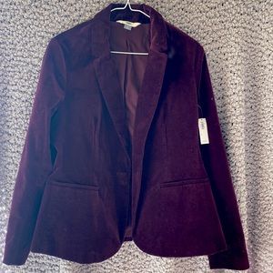 NWT. Old Navy. Velvet blazer. Sz L. Burgundy